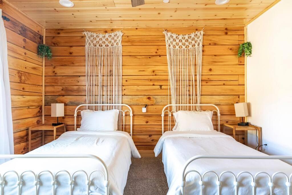 Modern Family Cabin Mins To Lake, Slopes & Hikes Big Bear City Extérieur photo