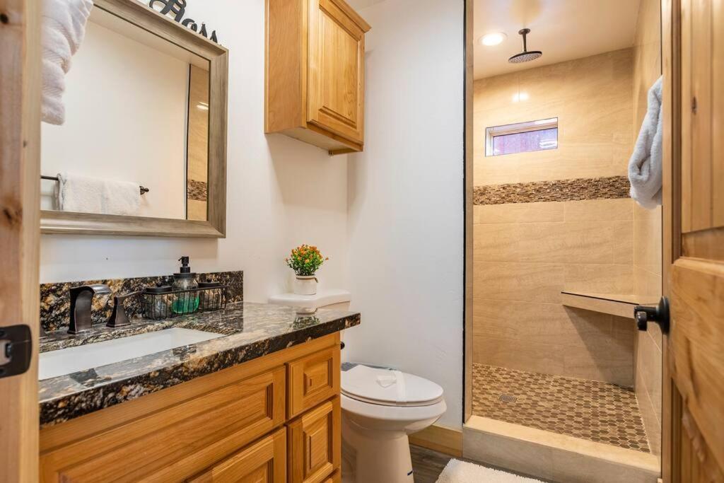 Modern Family Cabin Mins To Lake, Slopes & Hikes Big Bear City Extérieur photo